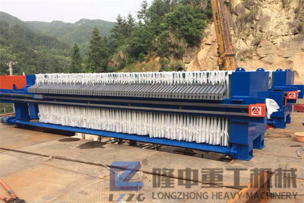 廂式壓濾機是新型節(jié)能環(huán)保設(shè)備，傳動部分該如何保養(yǎng)