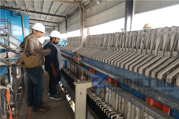  選擇污泥處理設(shè)備—板框壓濾機(jī)時(shí)注意的的三個(gè)要素