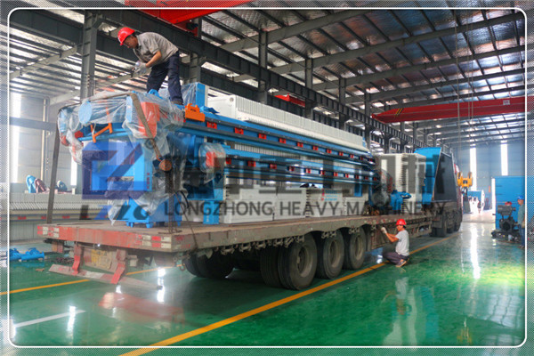 隆中污泥板框壓濾機價格經濟實惠，處理洗沙尾礦真靠譜