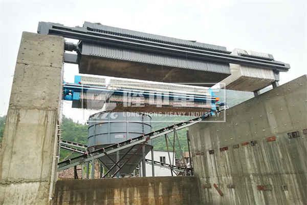 零排放+洗沙廢水回收，廂式污泥壓濾機(jī)有門道